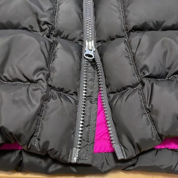The North Face 🤩 Host Pick 🤩 Women’s Gotham 550 Down Hooded Parka - Picture 6 of 16